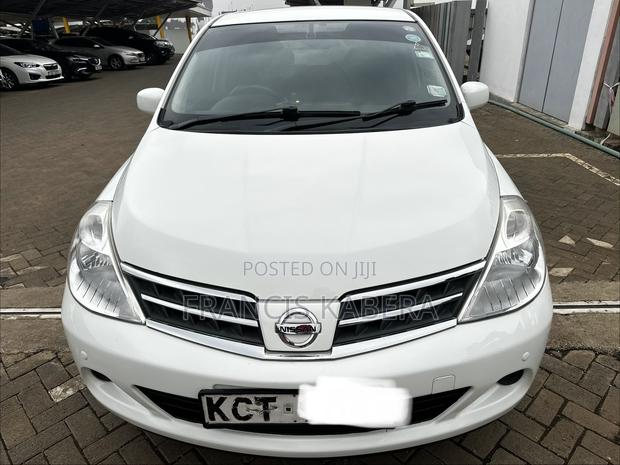 Nissan Tiida 2012 White