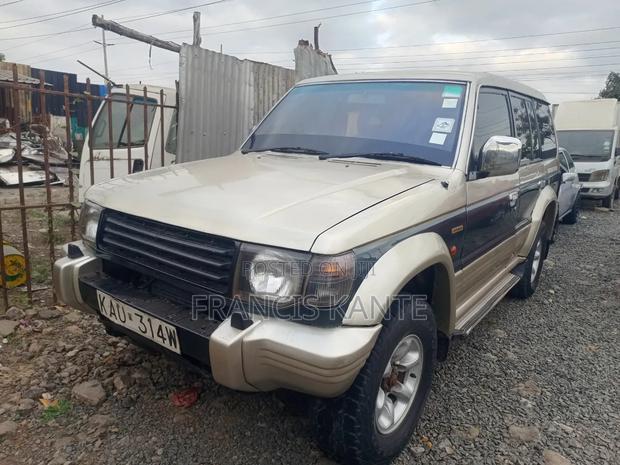 Mitsubishi Pajero 2008 Silver