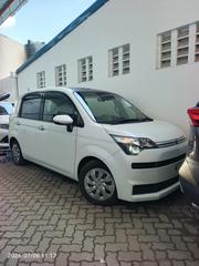 Toyota Spade 2019 White for sale