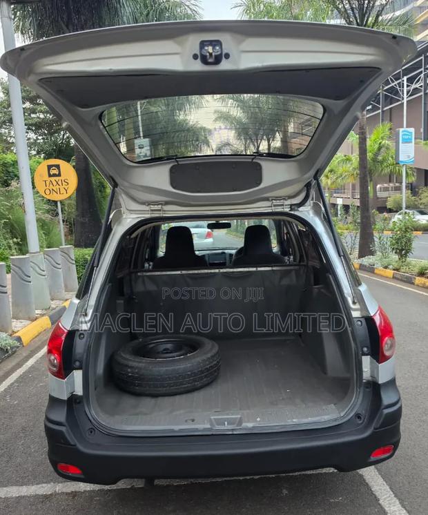 Nissan Advan 2015 Silver