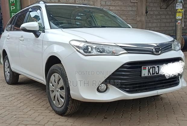 Toyota Corolla Fielder 2015 White