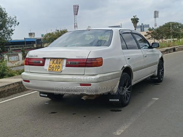 Toyota Premio 2004 Pearl