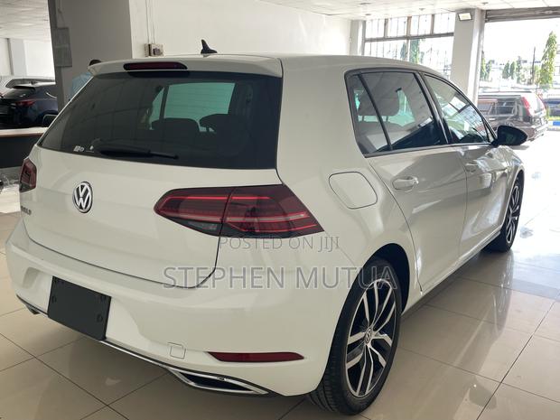 Volkswagen Golf 1.4T S FWD 2019 White