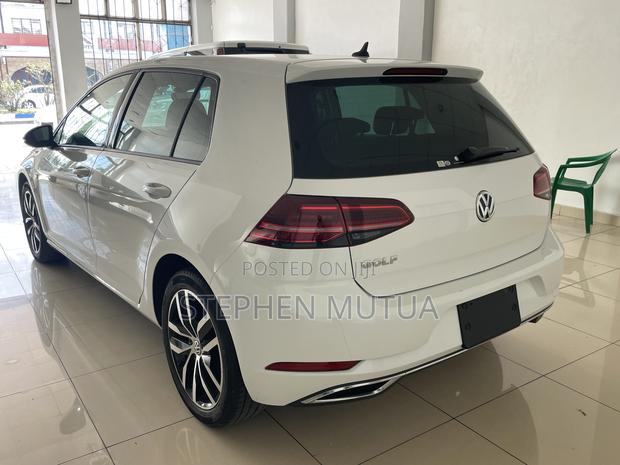 Volkswagen Golf 1.4T S FWD 2019 White