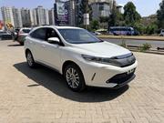 Toyota Harrier 2019 White for sale