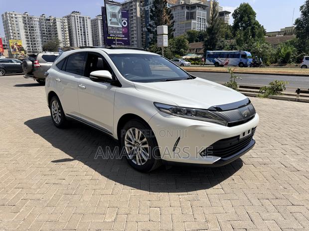 Toyota Harrier 2019 White