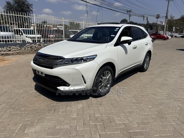 Toyota Harrier 2019 White