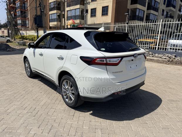 Toyota Harrier 2019 White