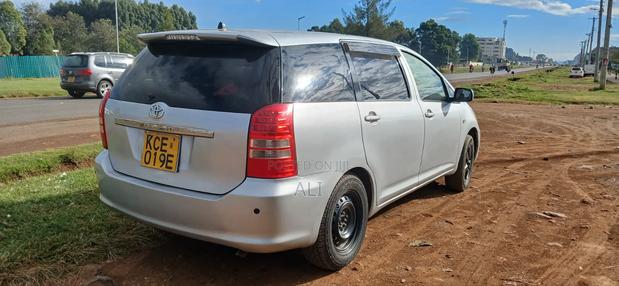 Toyota Wish 2008 Silver