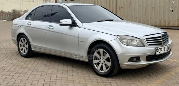 Mercedes-Benz C180 2022 Silver