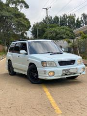 Subaru Forester 2001 White for sale