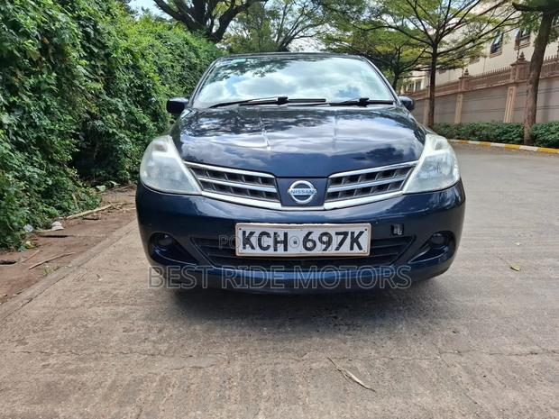 Nissan Tiida 2009 Black