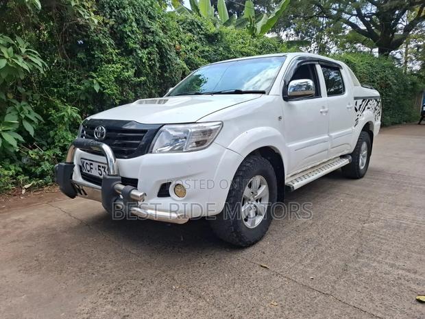 Toyota Hilux 3.0 D-4D Double Cab 2008 White