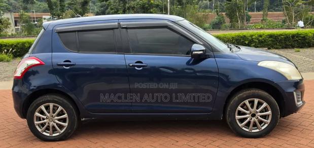 Suzuki Swift 2015 Blue