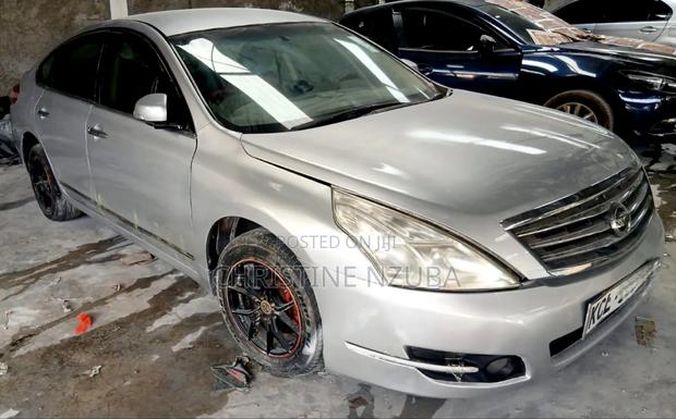 Nissan Teana 2010 Gray
