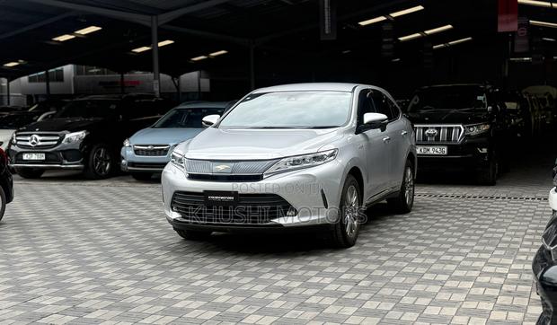 Toyota Harrier 2019 Silver