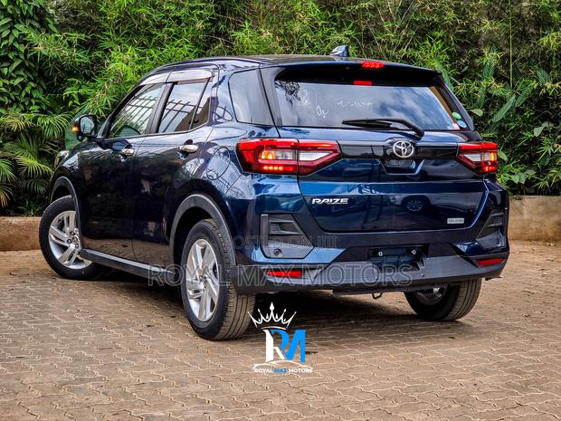 Toyota Raize 2020 Blue