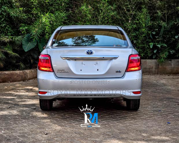 Toyota Axio 2019 Silver
