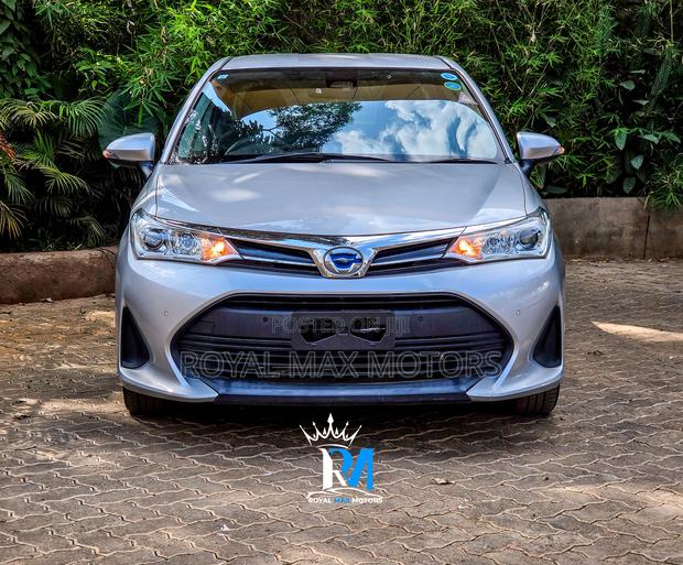 Toyota Axio 2019 Silver
