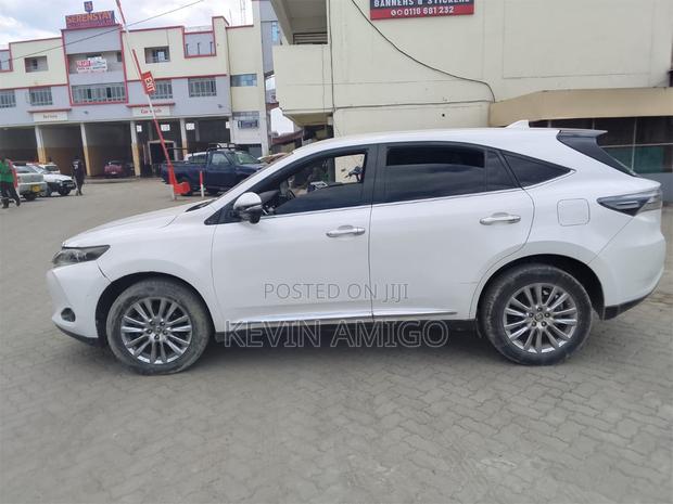 Toyota Harrier 2016 White