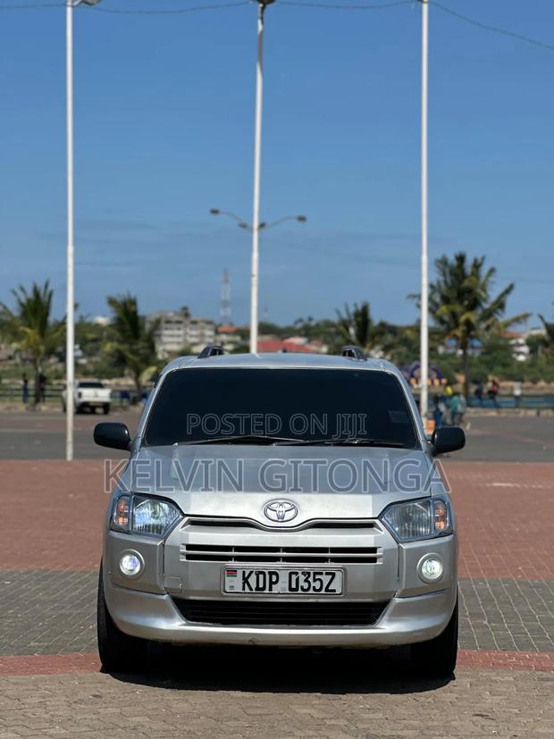 Toyota Probox 2016 Silver