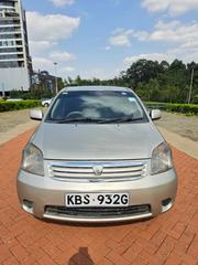 Toyota Raum 2005 for sale