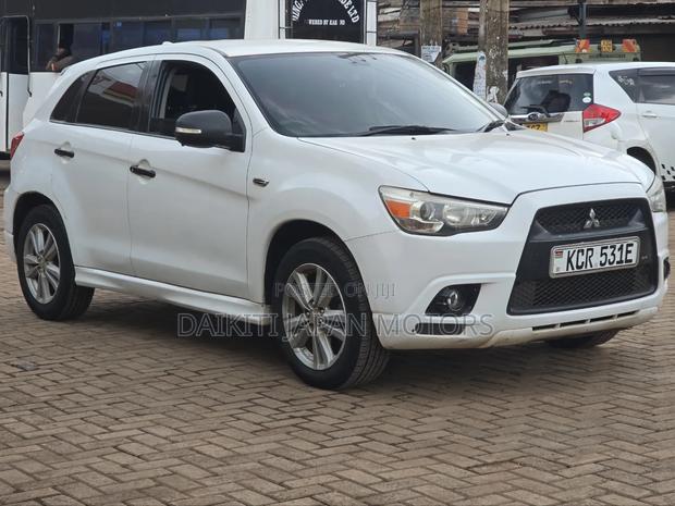 Mitsubishi RVR 2.0 2011 Pearl