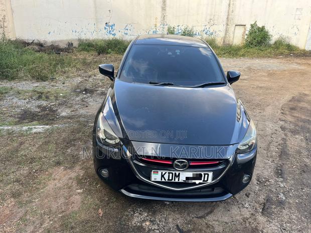 Mazda Demio 2016 Black