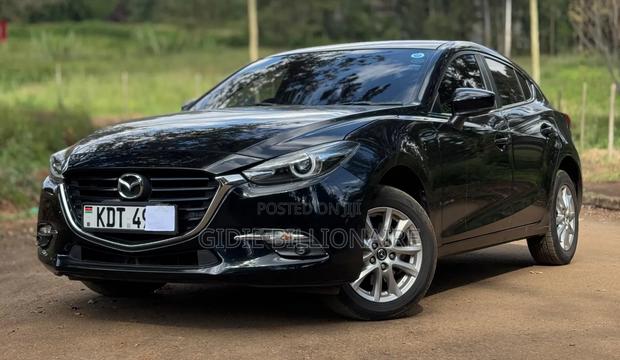 Mazda Axela 2018 Black