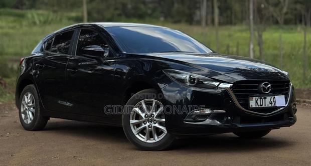 Mazda Axela 2018 Black