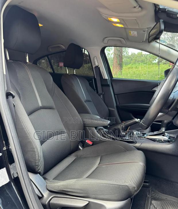 Mazda Axela 2018 Black