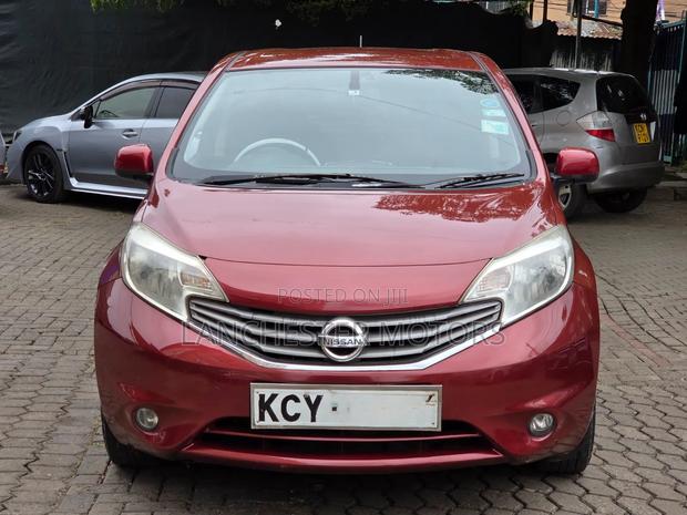 Nissan Note 2013 Maroon