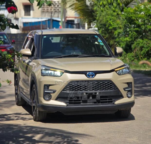 Toyota Raize 2019 Beige