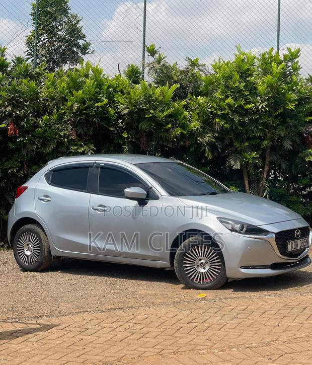 Mazda Demio 2019 White