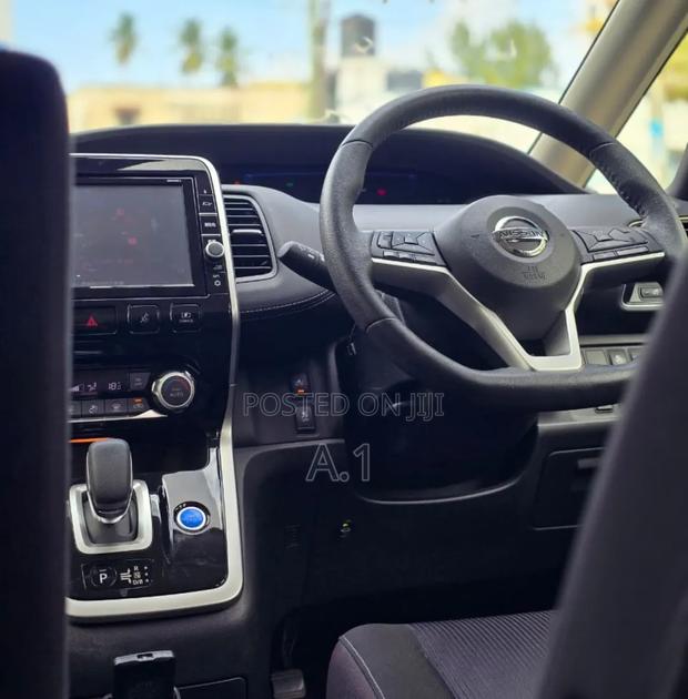 Nissan Serena 2019 Black