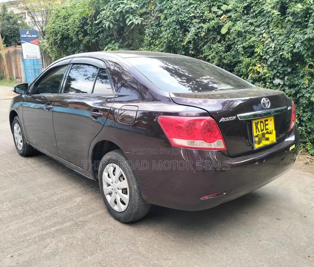 Toyota Allion 2014 Maroon
