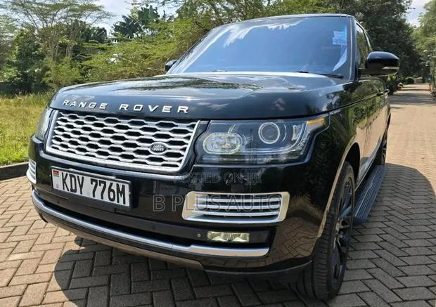 Land Rover Range Rover Vogue 2014 Black
