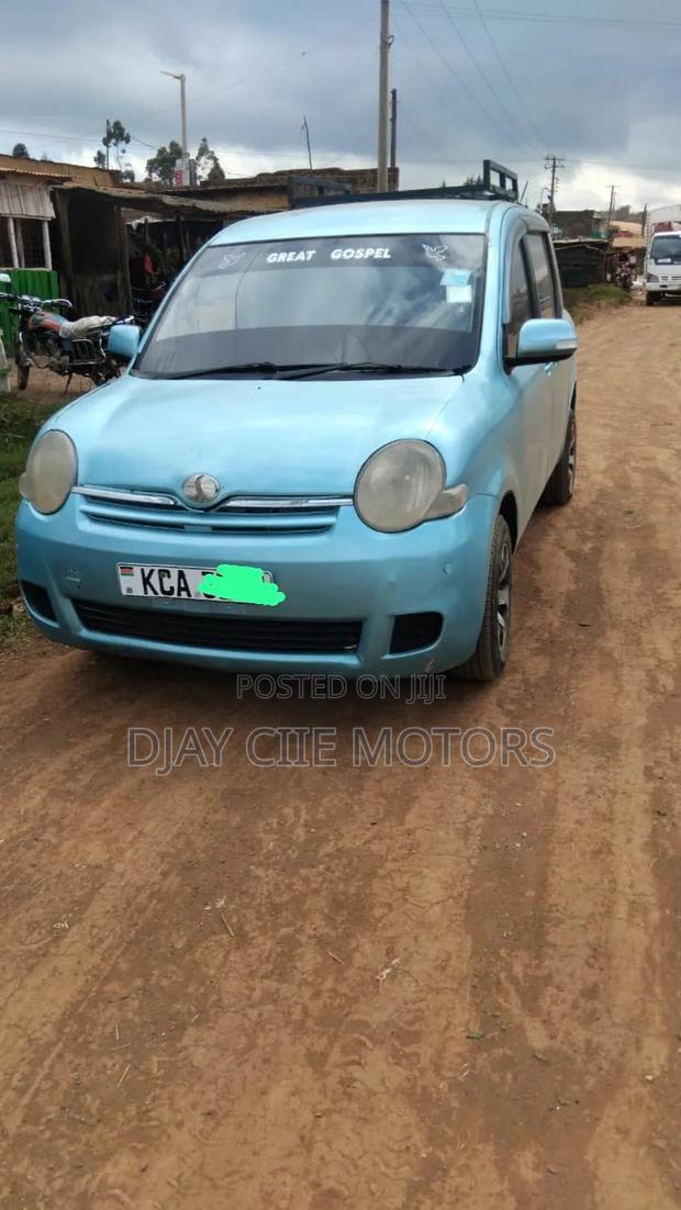 Toyota Sienta 2008 Blue