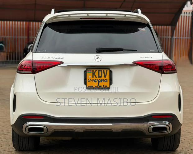 Mercedes-Benz GLE-Class 2019 White