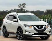 Nissan X-Trail 2019 White for sale