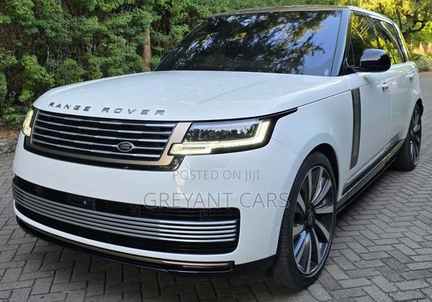 Land Rover Range Rover Vogue 2023 White