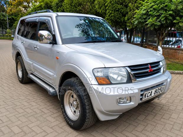 Mitsubishi Pajero 3.2 Di-D 2008 Gray