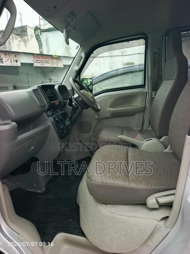 Suzuki Every Wagon 2019 Silver