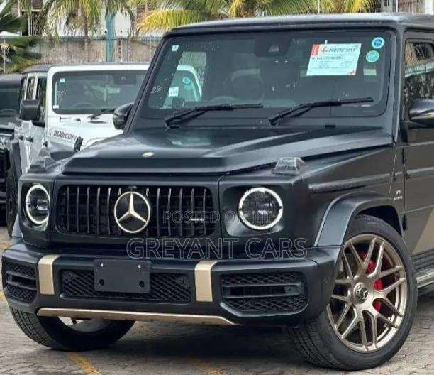 Mercedes-Benz C63 2024 Black