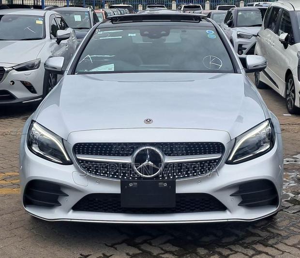 Mercedes-Benz C200 2020 Silver