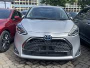 Toyota Sienta 1.5 Hybrid FWD 2019 Silver for sale