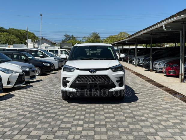 Toyota Raize 2019 White