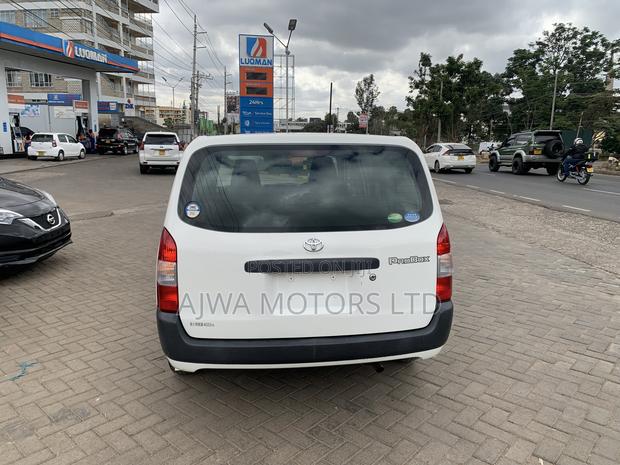 Toyota Probox 1.5 DX 2WD 2019 White