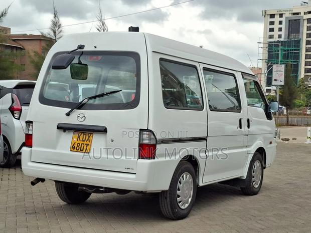 Mazda B 2019 White