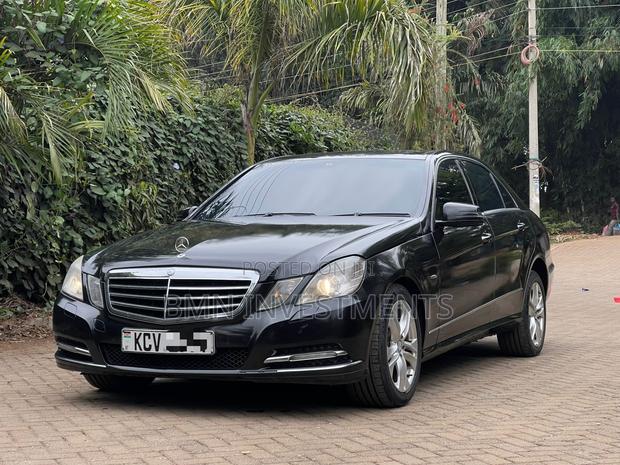 Mercedes-Benz E250 2012 Black